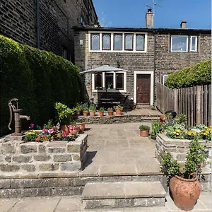  Holiday home Clay Well United Kingdom