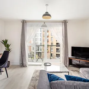  Apartment Deanery Court Vittrum United Kingdom